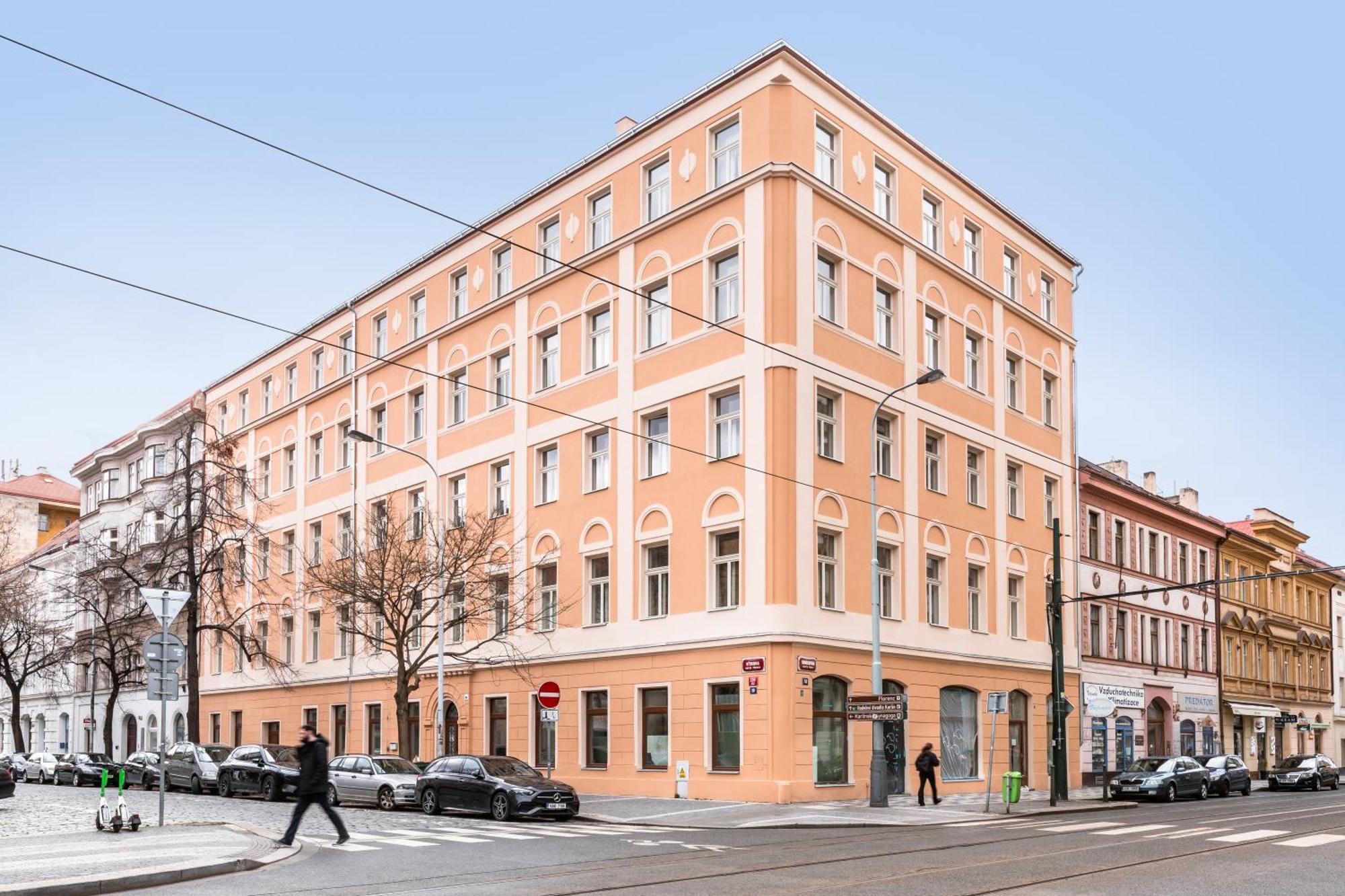 Turnkey I Karlin Square Apartments براغ المظهر الخارجي الصورة