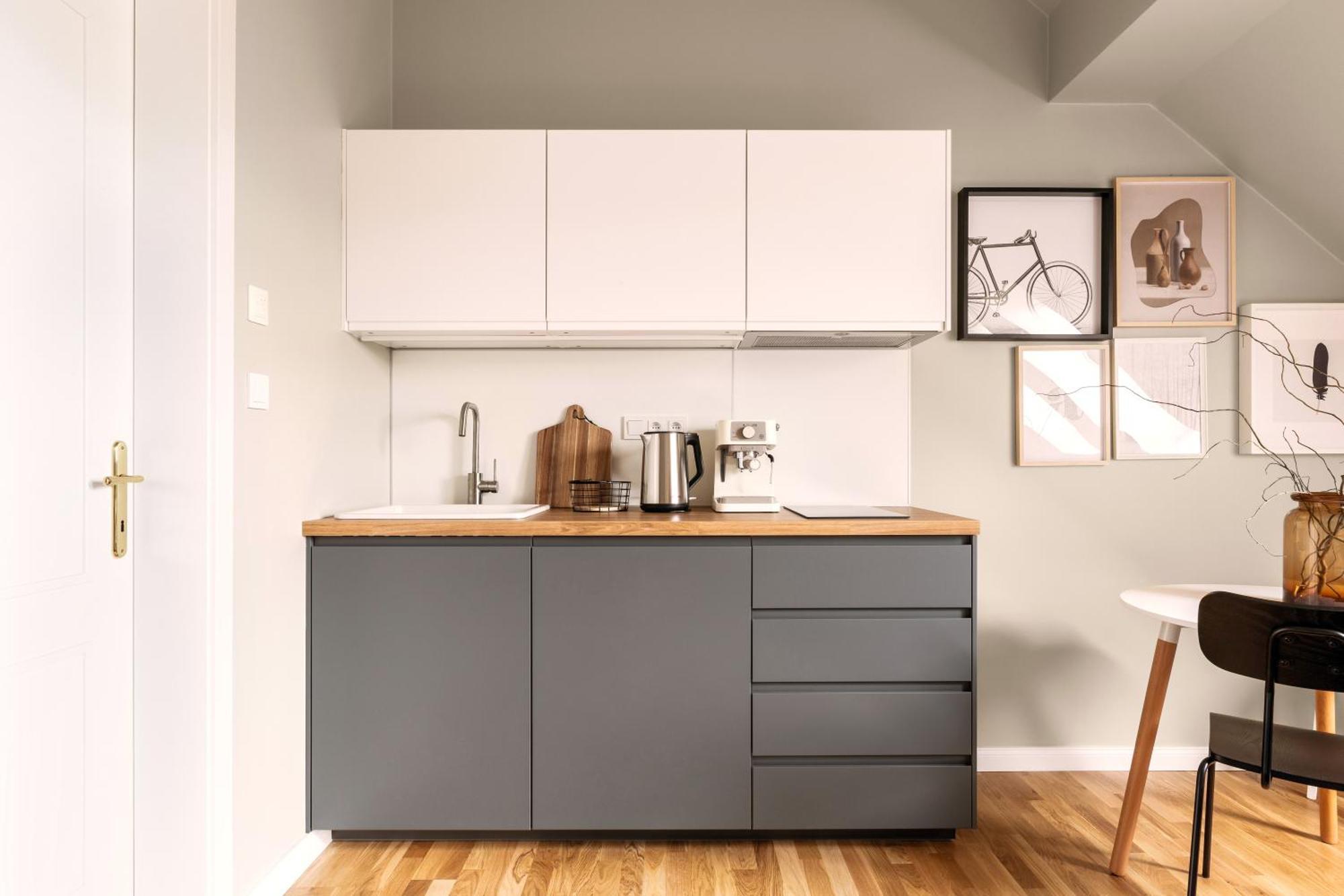 Turnkey I Karlin Square Apartments براغ الغرفة الصورة
