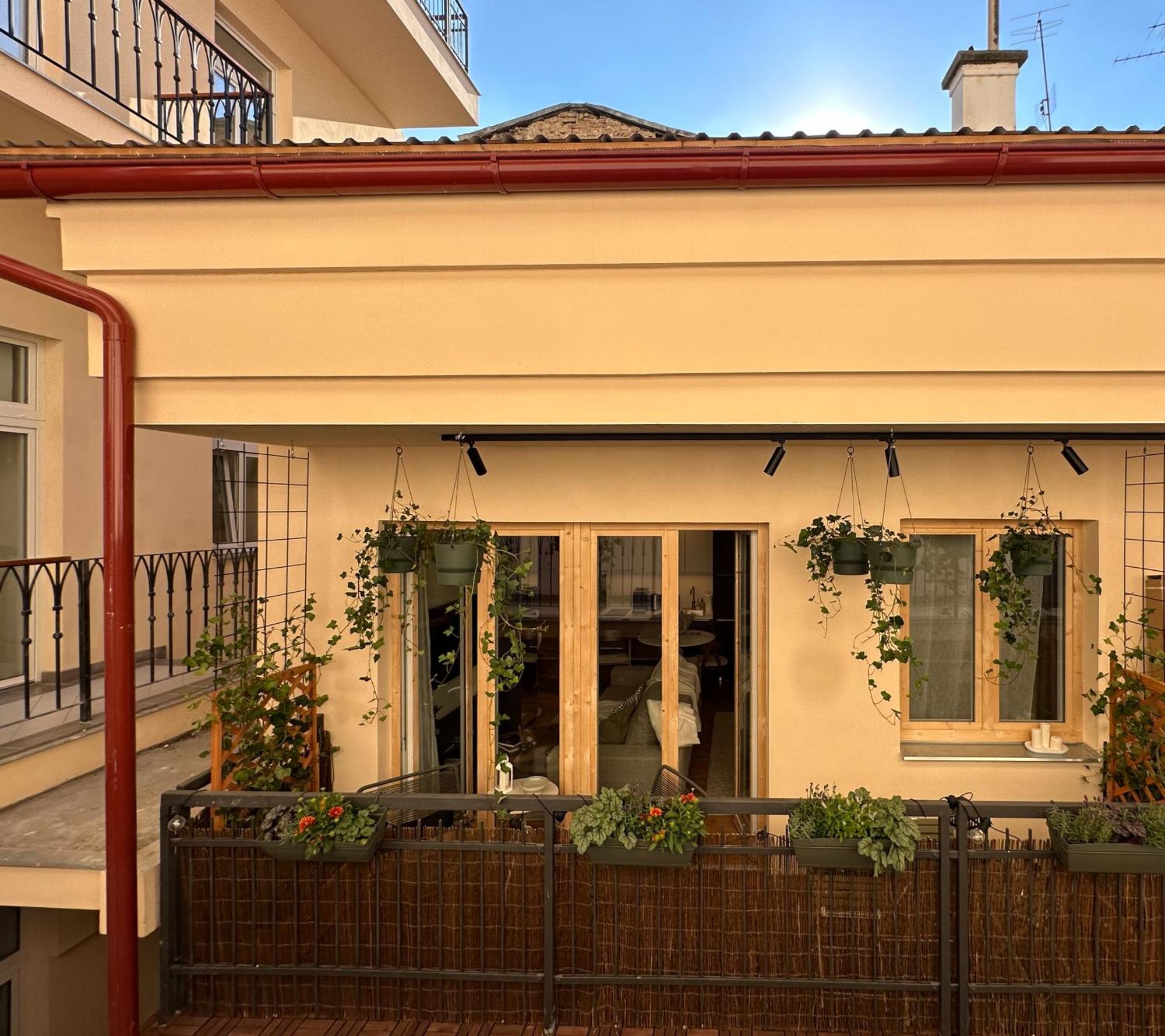 Turnkey I Karlin Square Apartments براغ المظهر الخارجي الصورة